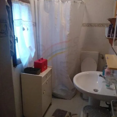 Accogliente Casa In Pietra In Borgo Medievale *